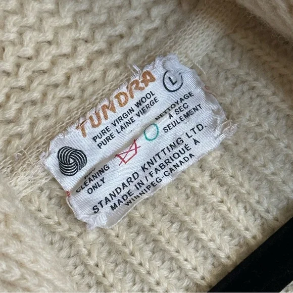 1960’s Tundra Virgin Wool Knit Cardigan fish cozy cabin aesthetic - Picture 5 of 9